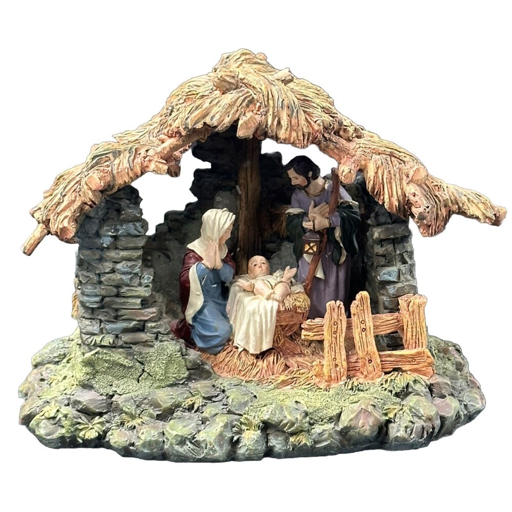 Vintage Ceramic Nativity Scene with Mary, Joseph and Baby Jesus 7 Inches Tall